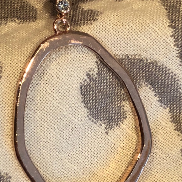 T Tahari Rose Gold Earrings - Picture 4 of 5